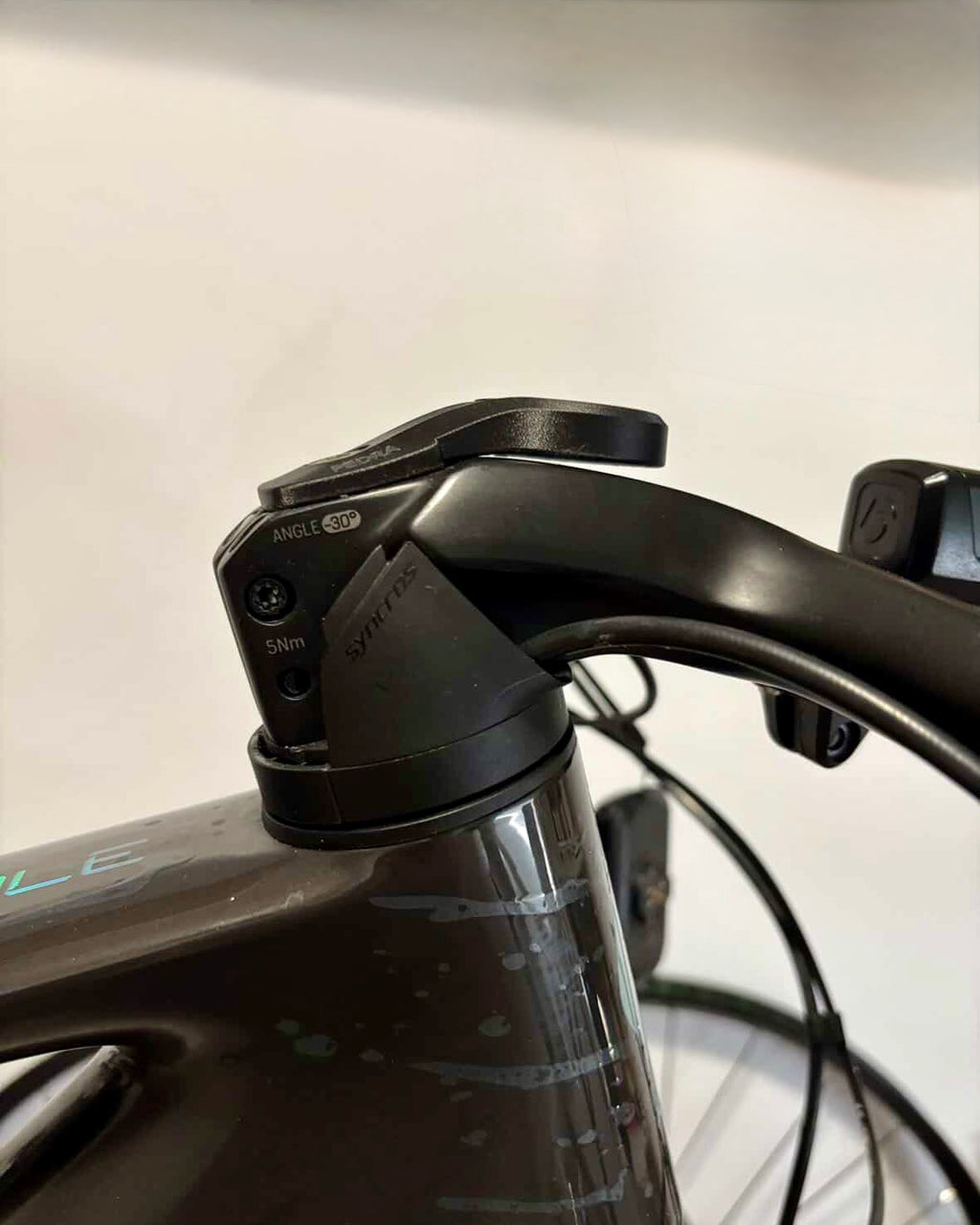 Soporte GPS para Scott Spark | Manillar SYNCROS Fraser iC SL