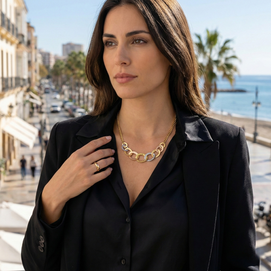 Collar de Eslabones Griegos Tricolor – 100% Acero con Baño de Oro 18K