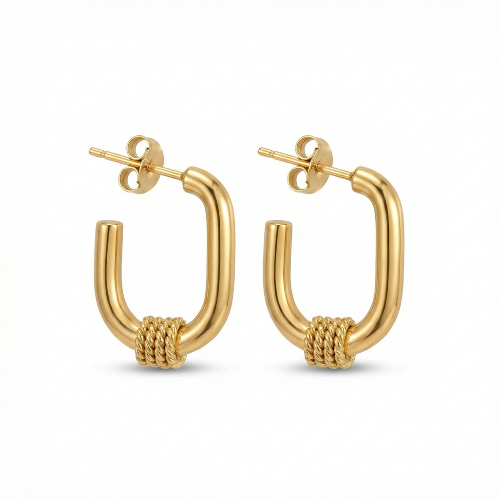 Pendientes de Aro Cuadrados con Detalle Texturizado 100% Acero Bañado en Oro 18K