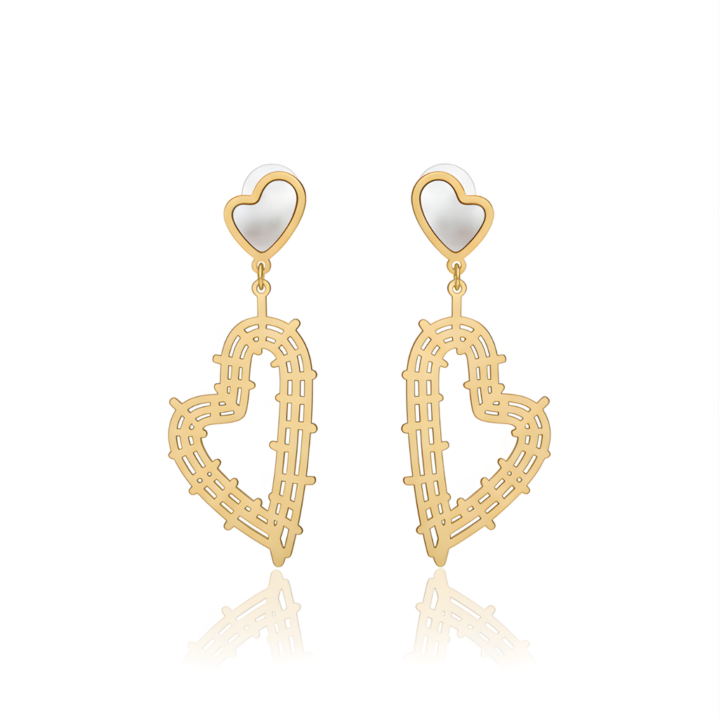 Pendientes Largos Colgantes de Corazón Nácar y Corazón Calado 100% Acero Bañado en Oro 18K