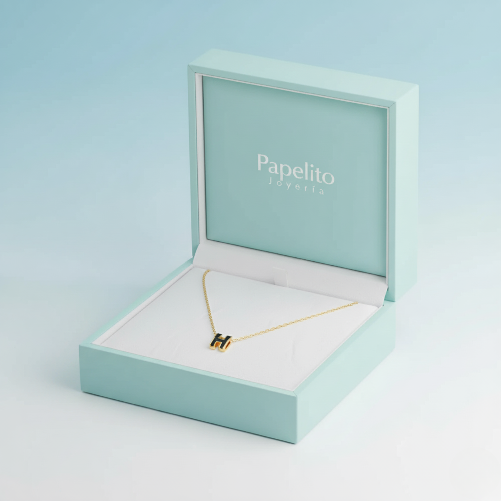 Collar & Pendienes Signature H de Elegancia Arquitectónica
