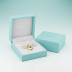 Collar Relicario Ovalado con Circonitas 100% Acero Bañado en Oro 18K