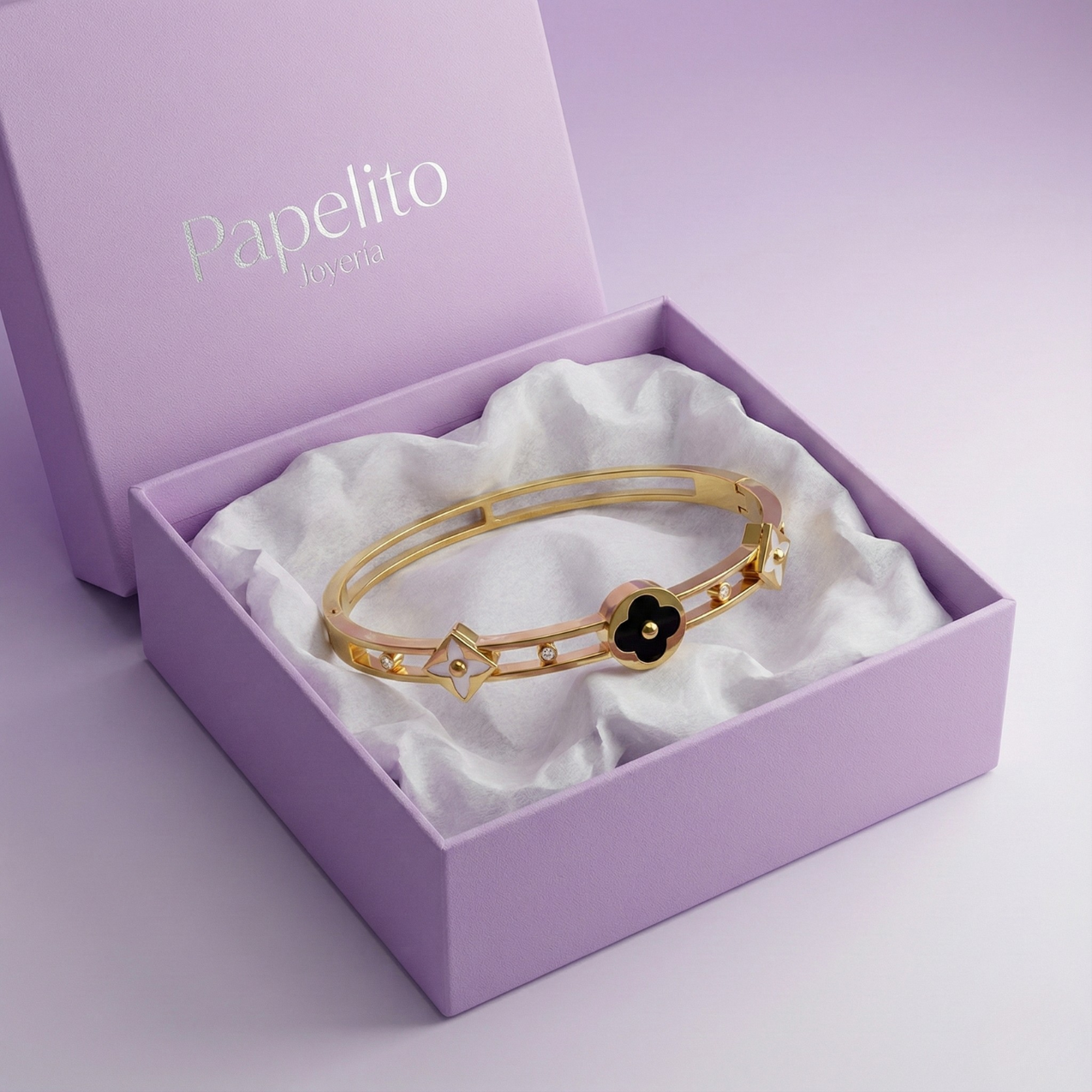 Pulsera Rígida con Flores Esmaltadas y Detalles Calados - 100% Acero Bañado en Oro 18K