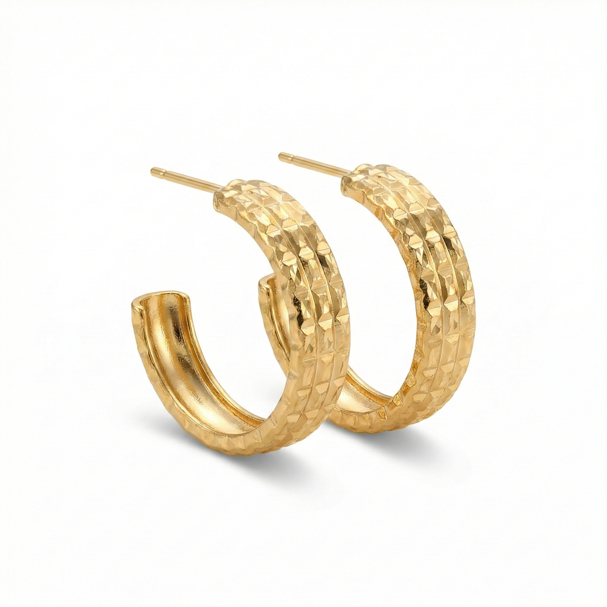 Pendientes de Aro Texturizados con Patrón de Escamas - 100% Acero Bañados en Oro de 18K