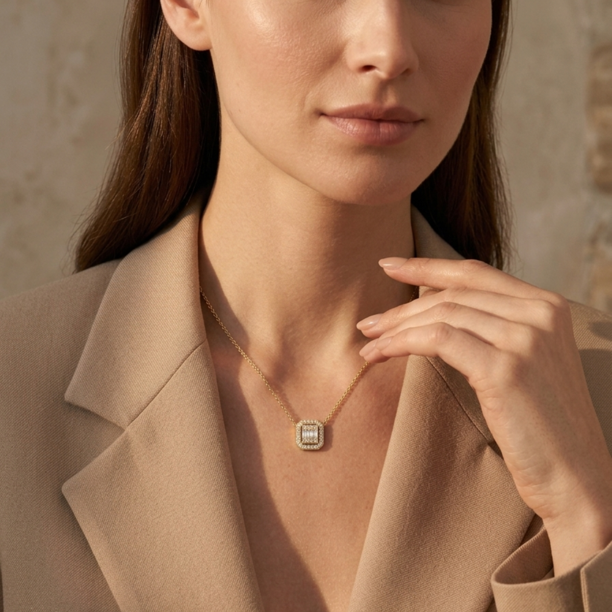 Collar L’Éclat Géométrique Baguette Pavé