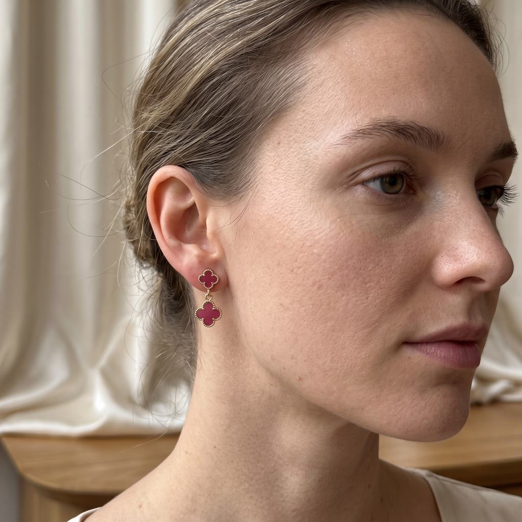 Pendientes Clover Berry Cascade