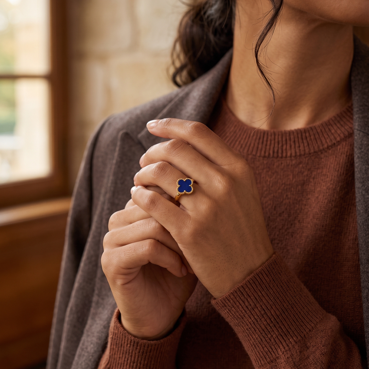 Anillo Midnight Quatrefoil