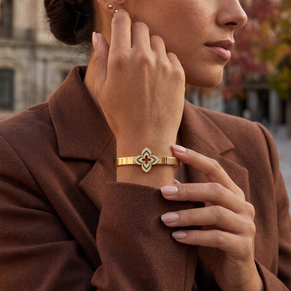 Brazalete Rígido Fleur Émeraude & Pavé Royale