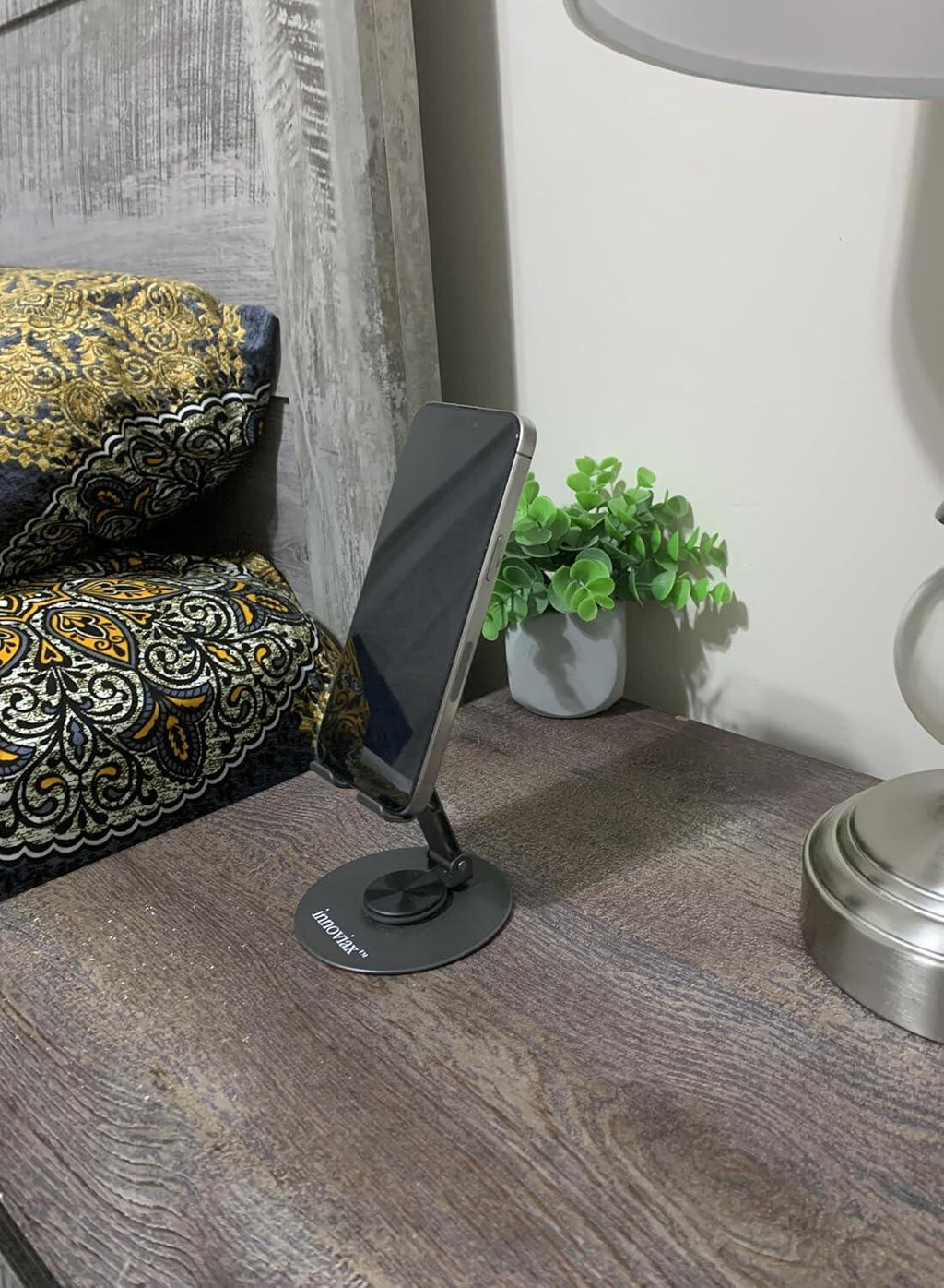 Base para Teléfono Móvil – Comodidad, Estilo y Manos Libres en Todo Momento - Nemessis Shop®