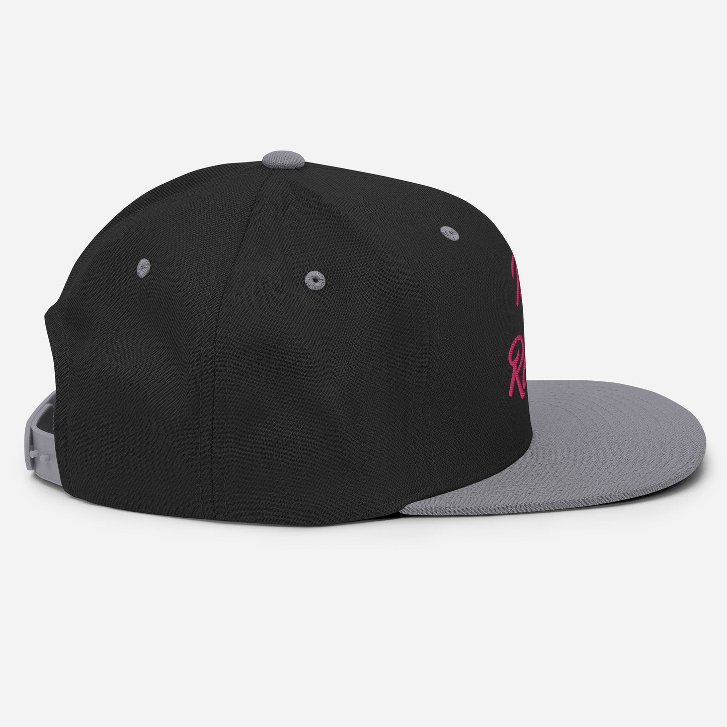 Gorra snapback. Em renda