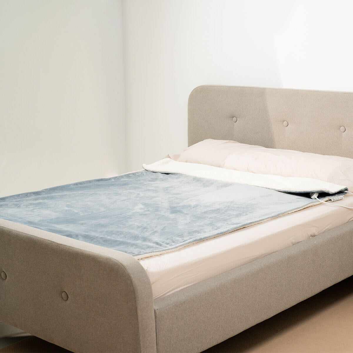 Manta Eléctrica Heklet Blanco Gris 130 x 180 cm 160 W - Nemessis Shop®