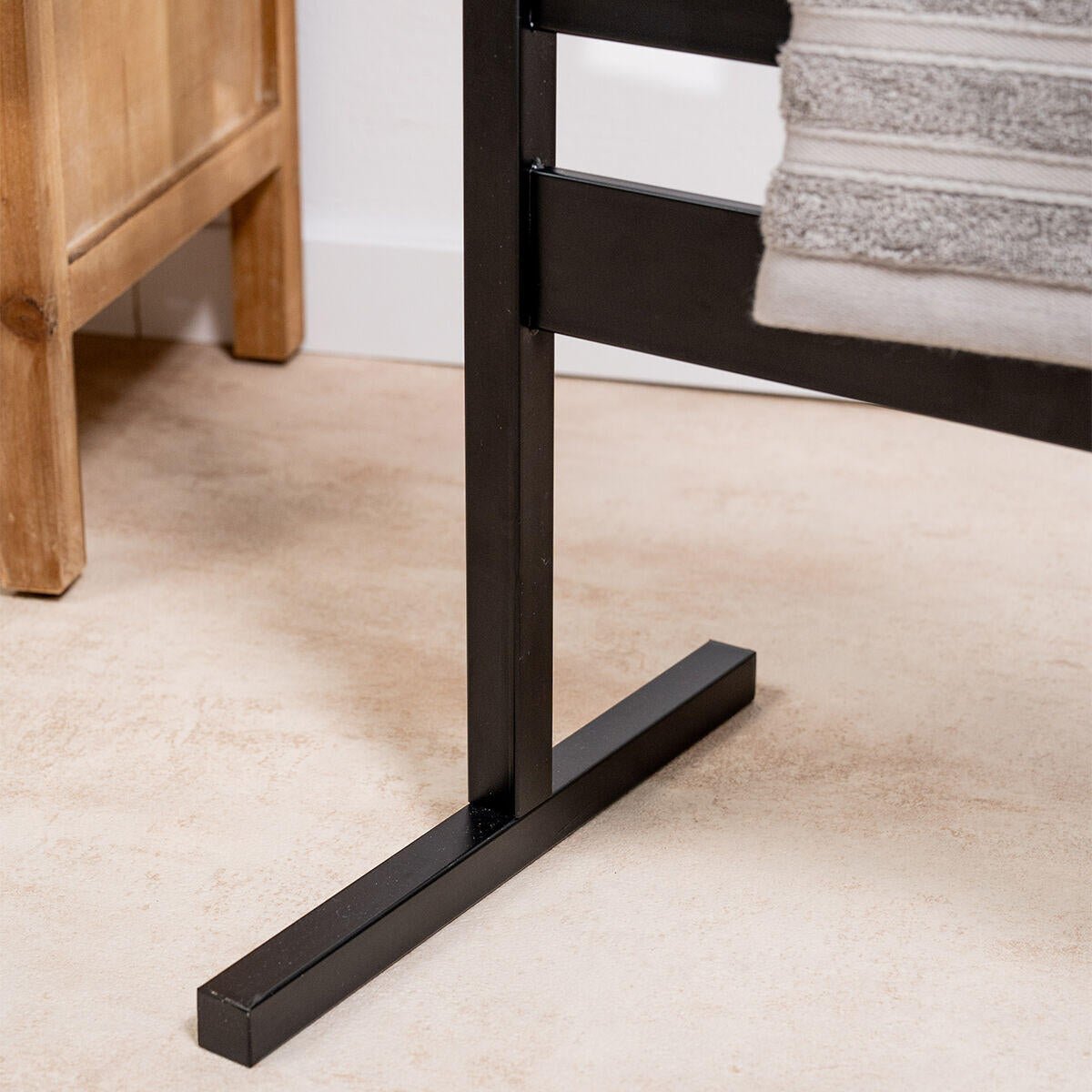 Toallero Eléctrico de Pie o Pared Towarall 10 Barras - Nemessis Shop®