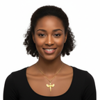 Collar de Figura Alada Egipcia 100% Acero Bañado en Oro 18K