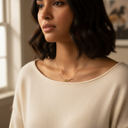 Collar de Acero Chapado en Oro de 18K 100% con Colgante de Nudo con Zirconias