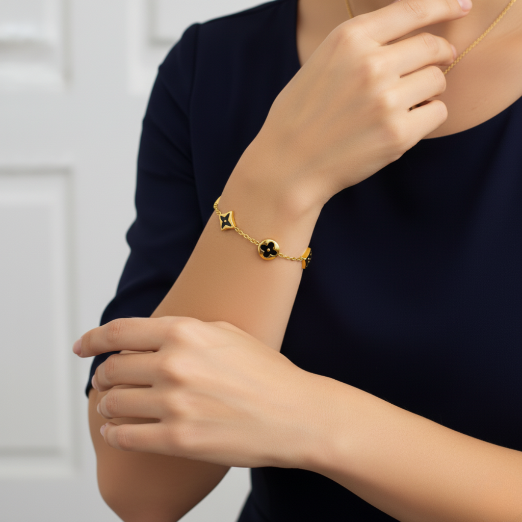 Conjunto Dark Charm Royale