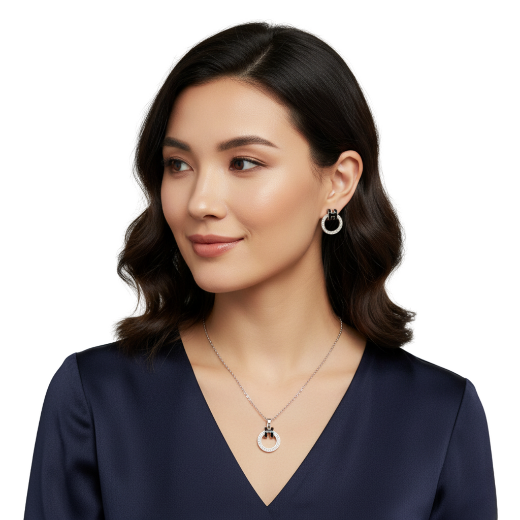 Conjunto Collar y Pendientes de Anillos con Circonitas - 100% Acero Bañado en Rodio