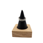 Anillo Ajustable "Clavo Rebeldía" Plateado con Circonitas – Acero Bañado en Oro Blanco 18K