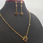 Collar con Colgante de Estrella Verde Malaquita 100% Acero Bañado en Oro 18K